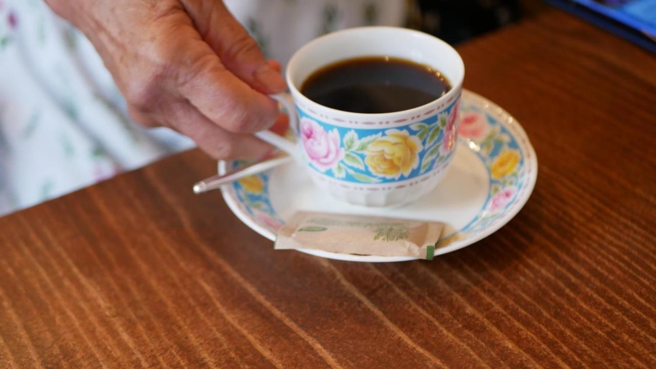 7 Rooms Hotel & Cafe Tōkyō Extérieur photo